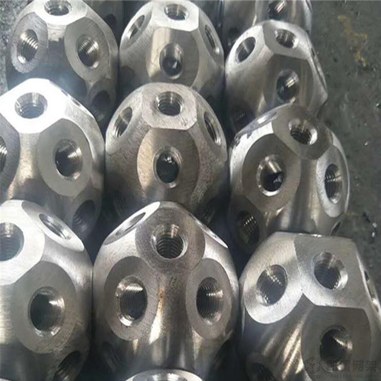 龙岩螺栓球网架加工安装方法